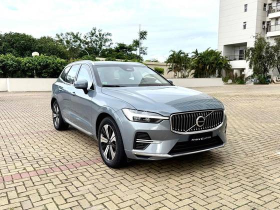 VOLVO XC60 2.0 T8 RECHARGE PLUS AWD GEARTRONIC